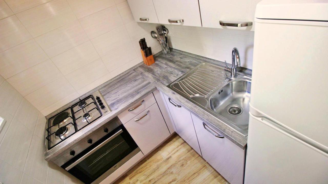 Holiday Home Jozo Omiš Eksteriør billede
