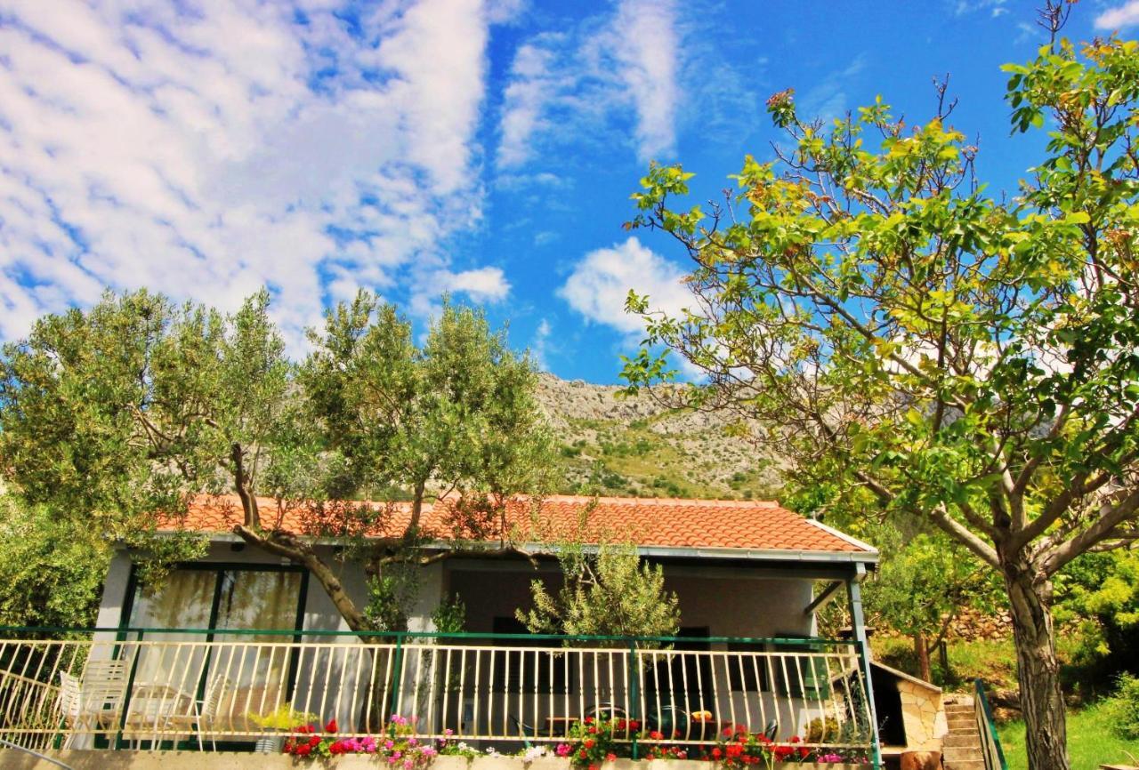 Holiday Home Jozo Omiš Eksteriør billede