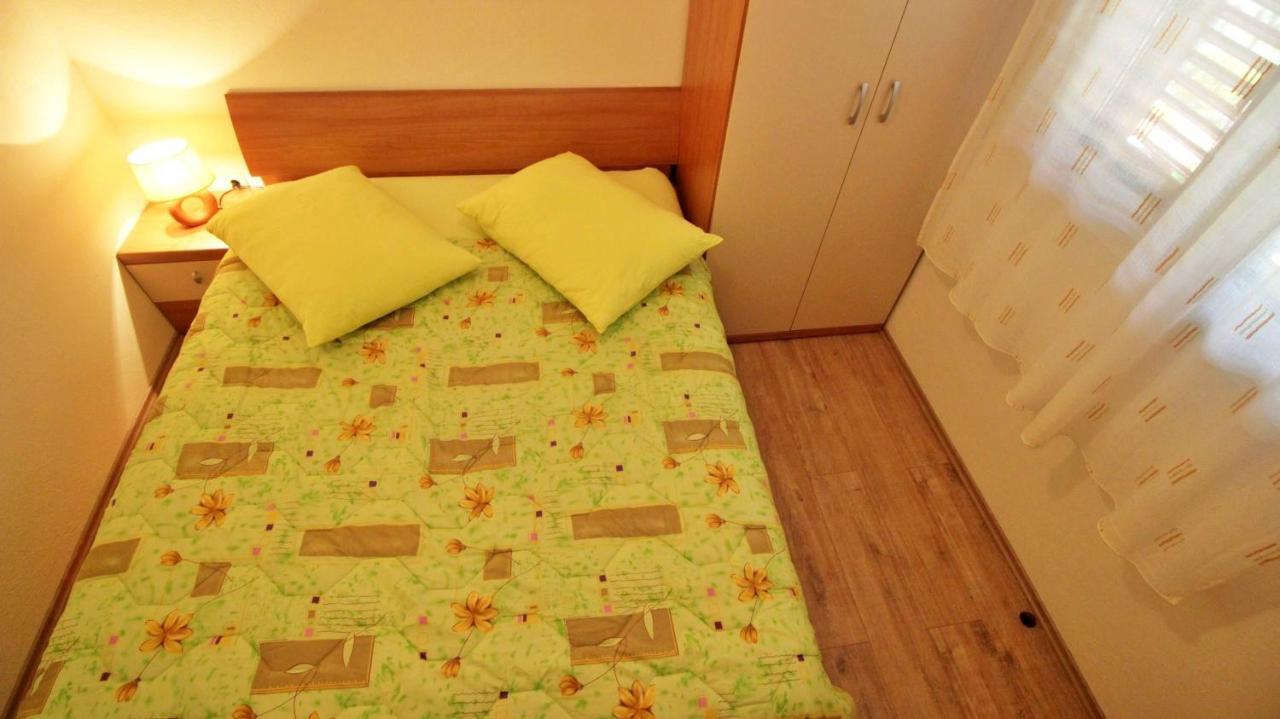Holiday Home Jozo Omiš Eksteriør billede